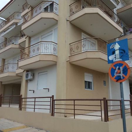 Jordan'S 2Nd Appartment At Nea Michaniona Exterior photo
